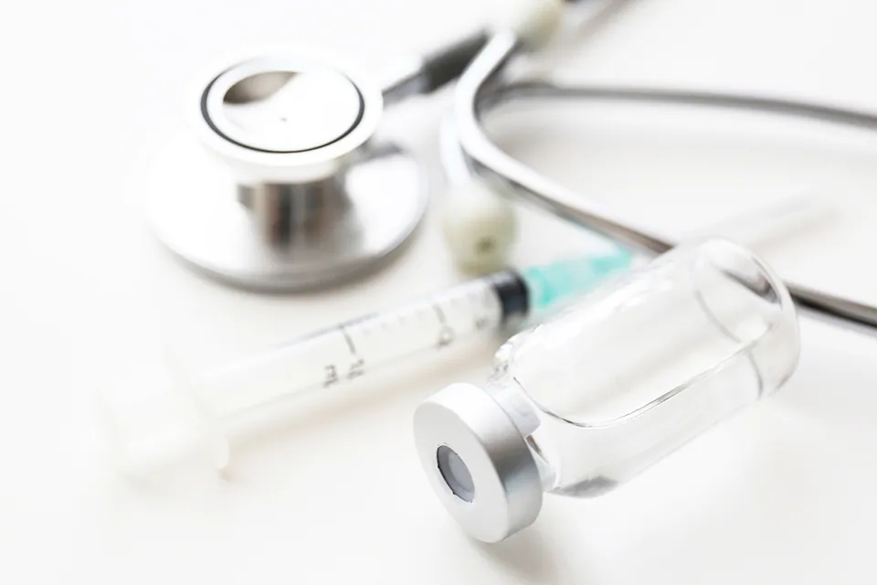 医療器具が並んでいるイメージ